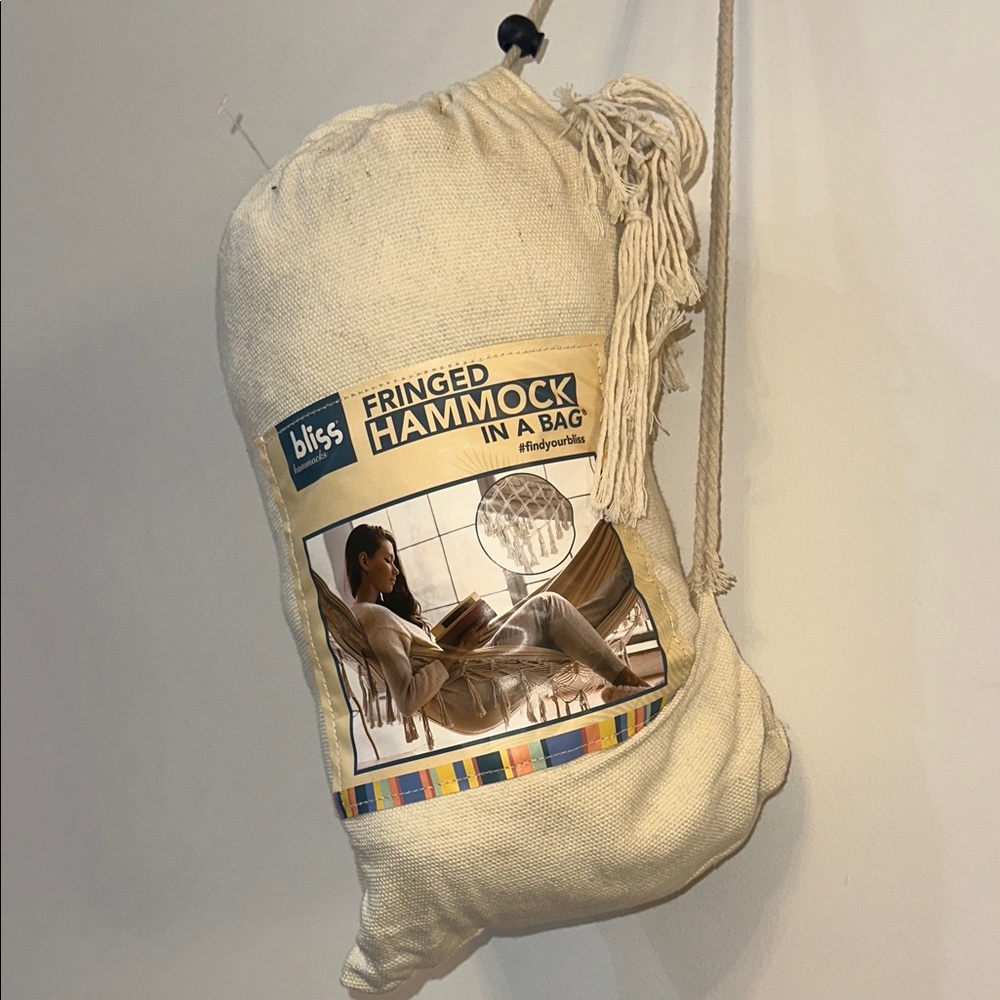 NWOT Bliss Cream Fringed Hammock with Bag
